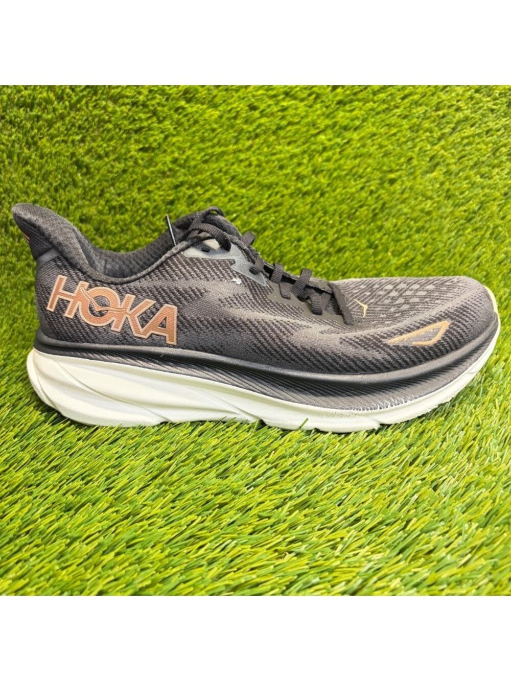Hoka One One Clifton 9 Womens Size 10.5 Black Athletic Running Shoes Sneakers